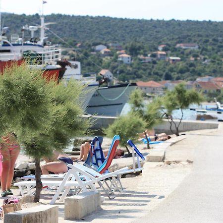Apartman Vitanov Vinišće Εξωτερικό φωτογραφία