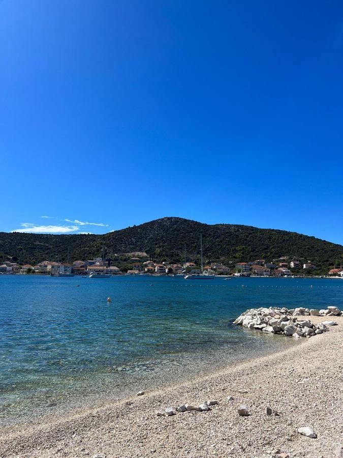 Apartman Vitanov Vinišće Εξωτερικό φωτογραφία