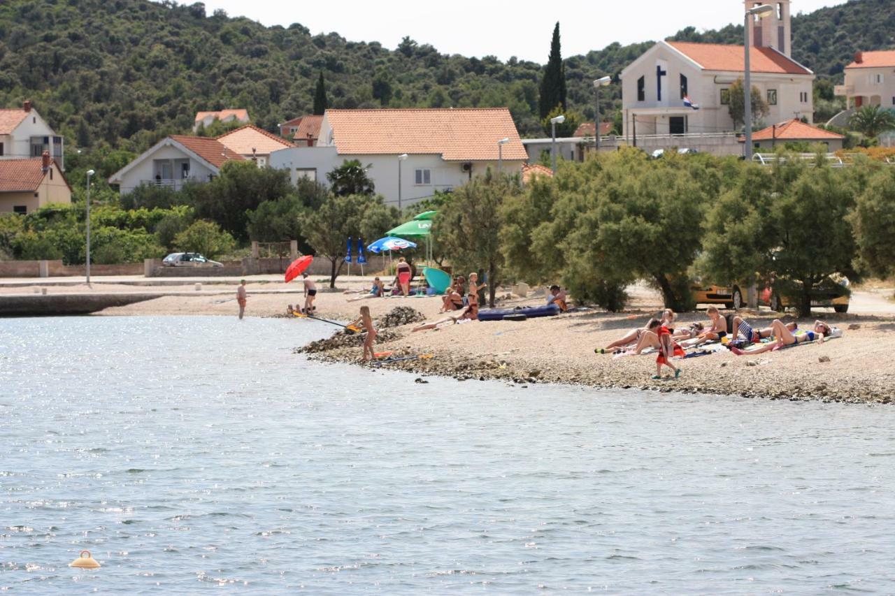 Apartman Vitanov Vinišće Εξωτερικό φωτογραφία